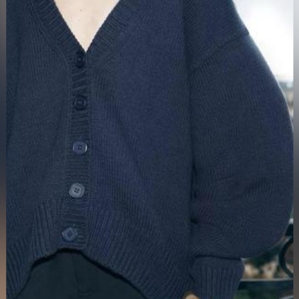 Zara Pleated Sleeve Knit Cardigan - Picture 4 of 15